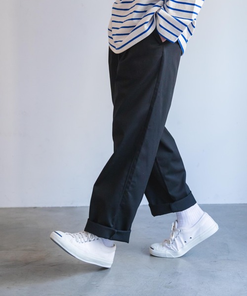 WEGO（ウィゴー）の「WEGO/タックテーパードチノパンツ（チノパンツ・メンズ・ベージュ/ブラック・MEDIUM/LARGE）」の12枚目の写真