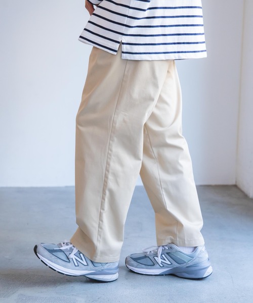 WEGO（ウィゴー）の「WEGO/タックテーパードチノパンツ（チノパンツ・メンズ・ベージュ/ブラック・MEDIUM/LARGE）」の9枚目の写真