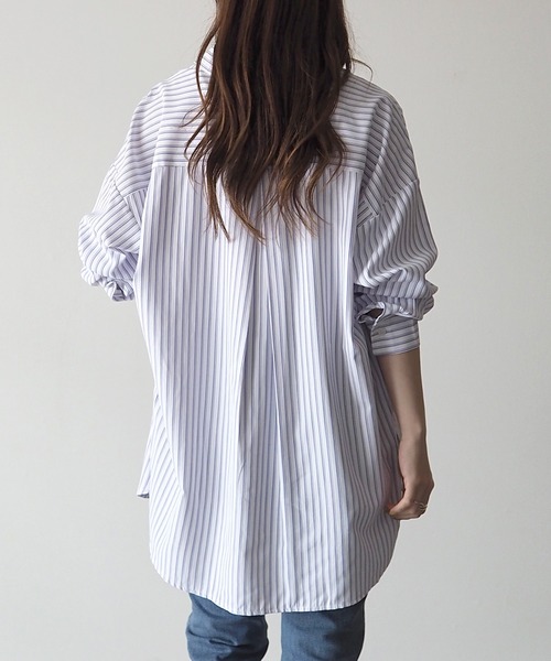 Riberry（リベリー）の「ポケット付きルーズシャツ（シャツ/ブラウス・レディース・グレー/ラベンダー・MEDIUM）」の11枚目の写真
