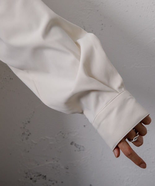 Adoon plain（アドーンプレーン）の「【Adoon plain】ビッグカラーシャツ（シャツ/ブラウス・メンズ・グレー/アイボリー・MEDIUM/LARGE）」の10枚目の写真