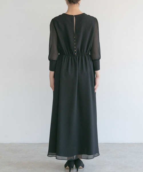 URBAN RESEARCH ROSSO（アーバンリサーチロッソ）の「kaene　楊柳シフォンワンンピース（ワンピース・レディース・グレー/ブラック・38）」の12枚目の写真