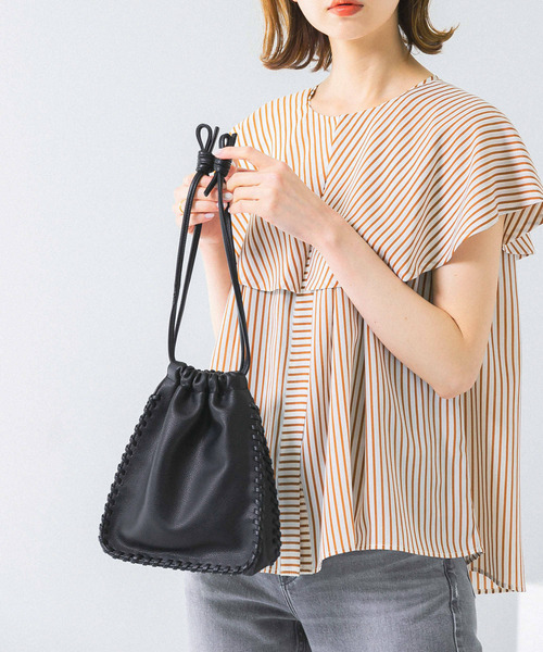 URBAN RESEARCH ROSSO(アーバンリサーチロッソ)の「ステッチデザインポシェット(ショルダーバッグ・レディース・ブラック/アイボリー・FREE)」の8枚目の写真