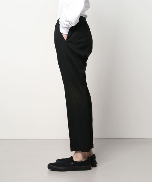 NUMBER M(ナンバーエム)の「NUMBER M / テーパードリネンパンツ(その他パンツ・メンズ・ブラック・44/46/48)」の6枚目の写真