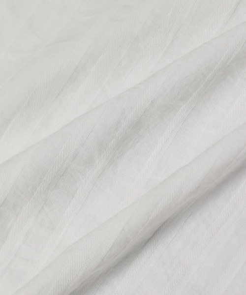 ADAM ET ROPE'（アダムエロペ）の「【アウトレット店舗・WEB限定】フロントボタンパフスリーブブラウス（シャツ/ブラウス・レディース・ホワイト/サックスブルー・FREE）」の7枚目の写真