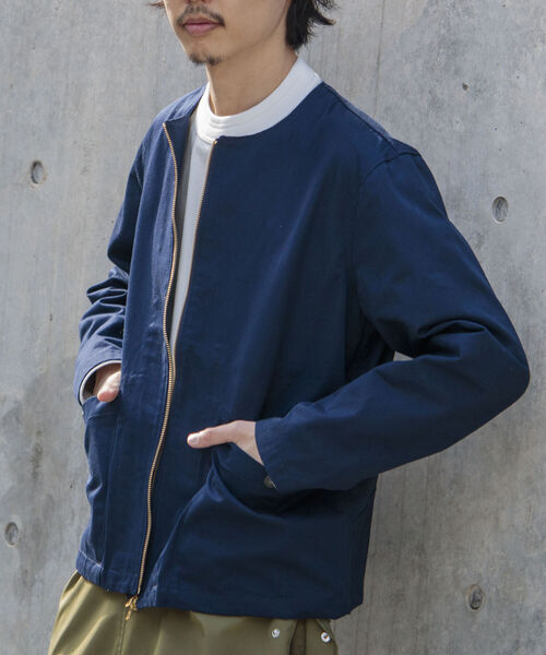 GLOSTER(グロスター)の「【GLOSTER/グロスター】ショート丈ノーカラーブルゾン(ブルゾン・メンズ・オリーブ/ネイビー・MEDIUM/LARGE)」の1枚目の写真