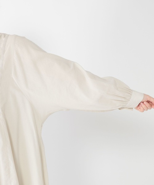 studio CLIP（スタディオクリップ）の「ダブルフロント刺繍切り替えチュニックブラウス（シャツ/ブラウス・レディース・ホワイト/ライトグレー/ブラック/ブルー・FREE）」の15枚目の写真