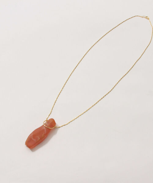 LAPUIS（ラピュイ）の「【LAPUIS/ラピュイ】◇【WEB限定】Stone Motif NL B（ネックレス・レディース・オフホワイト/マスタード/ラベンダー・FREE）」の6枚目の写真