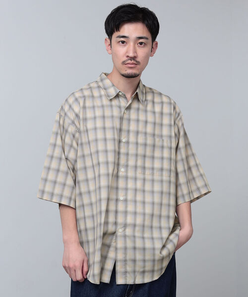 BEAMS（ビームス）の「BEAMS / オンブレチェック イージーシャツ（シャツ/ブラウス・メンズ・ベージュ/グレー・SMALL/MEDIUM/LARGE/X-LARGE）」の12枚目の写真