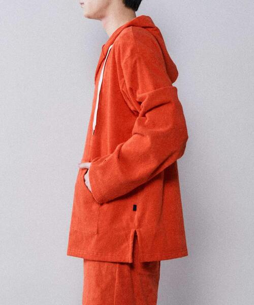 THING FABRICS（シングファブリックス）の「THING FABRICS別注パイルキメシカンパーカー（パーカー・レディース・ブラック/カーキ/レッド/ブラウン・FREE）」の13枚目の写真