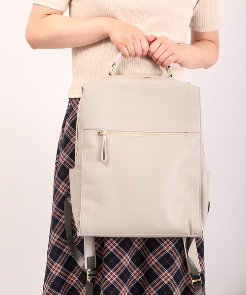 Legato Largo（レガートラルゴ）の「Legato Largo グレインPUリュックサック（バックパック/リュック・レディース・ライトグレー/ブラック/ネイビー/ブラウン/キャメル/オリーブ・FREE）」の17枚目の写真