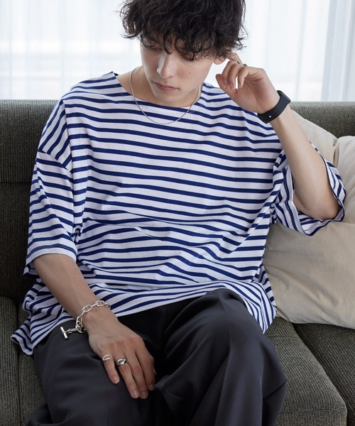 MONO-MART（モノマート）の「ルーズバスクボーダーボートネックTシャツ（Tシャツ/カットソー・メンズ・ブルー/ホワイト/ブラック/ホワイト系/ネイビー/ブルー系・M/L）」の5枚目の写真