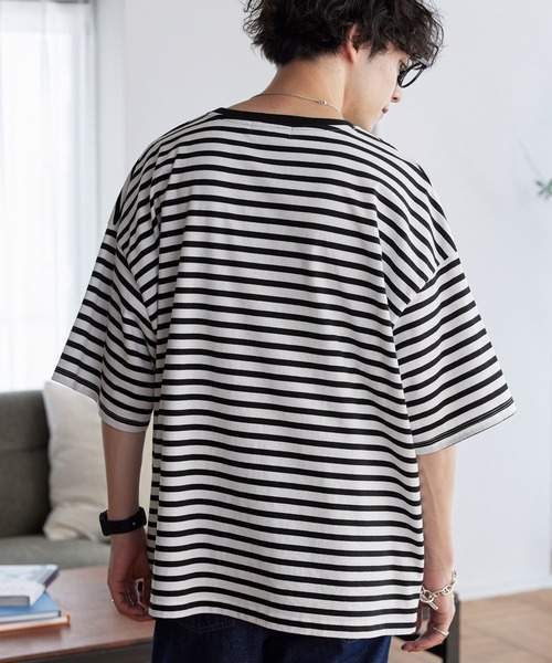 MONO-MART（モノマート）の「ルーズバスクボーダーボートネックTシャツ（Tシャツ/カットソー・メンズ・ブルー/ホワイト/ブラック/ホワイト系/ネイビー/ブルー系・M/L）」の22枚目の写真