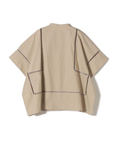 SHIPS(シップス)の「【SHIPS別注】BENCH MARKING SHIRT:〈洗濯機可能〉ハシゴレースシャツ(シャツ/ブラウス・レディース・ホワイト/ベージュ・ONE SIZE)」の6枚目の写真
