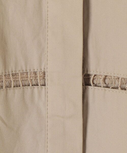SHIPS(シップス)の「【SHIPS別注】BENCH MARKING SHIRT:〈洗濯機可能〉ハシゴレースシャツ(シャツ/ブラウス・レディース・ホワイト/ベージュ・ONE SIZE)」の9枚目の写真
