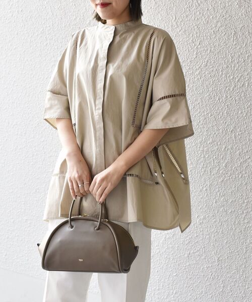 SHIPS(シップス)の「【SHIPS別注】BENCH MARKING SHIRT:〈洗濯機可能〉ハシゴレースシャツ(シャツ/ブラウス・レディース・ホワイト/ベージュ・ONE SIZE)」の22枚目の写真