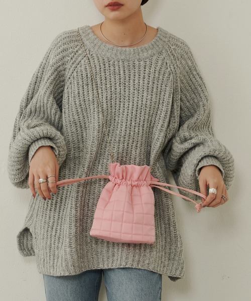 Aunt Marie's(アントマリーズ)の「ボールチェーンキルティング巾着バッグ / ショルダーバッグ(ショルダーバッグ・レディース・ブラック/ピンク/アイボリー・FREE)」の14枚目の写真