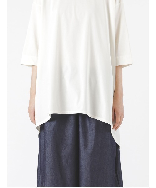 mizuiroind(ミズイロインド)の「mizuiro ind モックネックフレアチュニック(Tシャツ/カットソー・レディース・オフホワイト/ネイビー/ベージュ/ブラック・FREE)」の18枚目の写真
