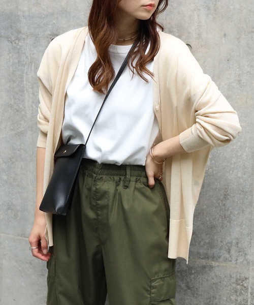 HONEYSUCKLE ROSE（ハニーサックルローズ）の「【HONEYSUCKLE ROSE】リラックスカーディガン（カーディガン/ボレロ・レディース・ブラウン/パープル/グリーン/ブラック/オレンジ/ライトベージュ/ピンク/ブルー/ダークグリーン・L/M/MEDIUM/LARGE）」の4枚目の写真