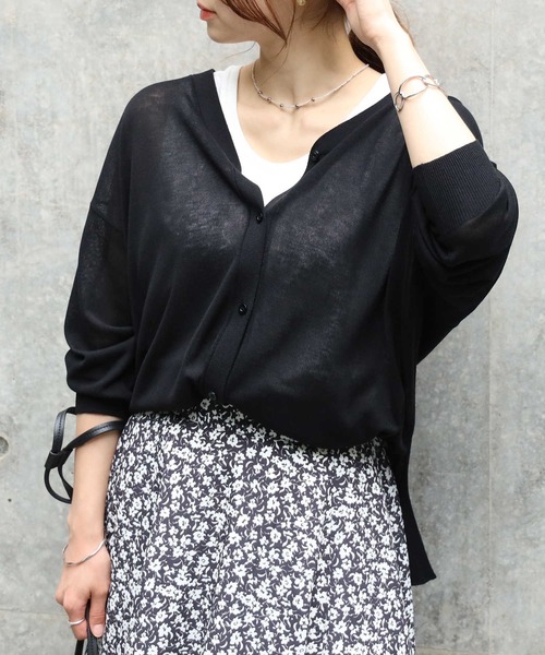 HONEYSUCKLE ROSE（ハニーサックルローズ）の「【HONEYSUCKLE ROSE】リラックスカーディガン（カーディガン/ボレロ・レディース・ブラウン/パープル/グリーン/ブラック/オレンジ/ライトベージュ/ピンク/ブルー/ダークグリーン・L/M/MEDIUM/LARGE）」の2枚目の写真