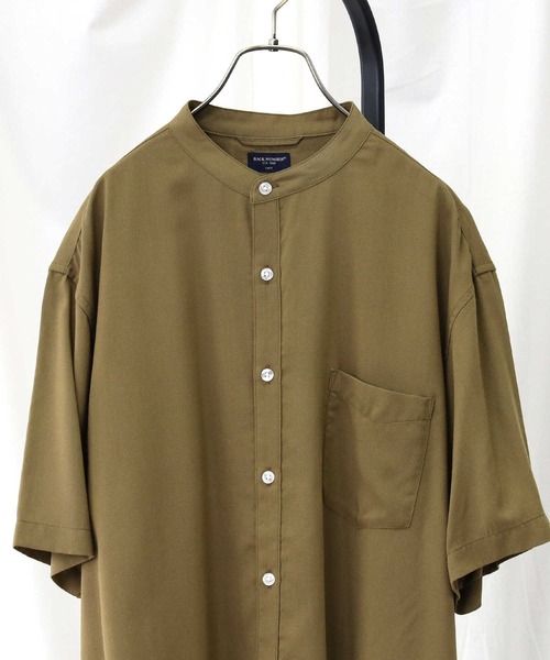 BACK NUMBER(バックナンバー)の「【接触冷感】【BACK NUMBER】「COOL」半袖スタンドシャツ(シャツ/ブラウス・メンズ・ライトベージュ/ネイビー/ベージュ・L/M/S/XL)」の1枚目の写真