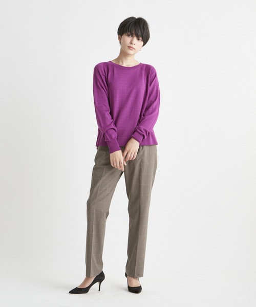 INED CLARO（イネドクラロ）の「ウールカシミヤクルーネックニット（ニット/セーター・レディース・ボルドー/マスタード/グリーン/ホワイト・フリー）」の8枚目の写真