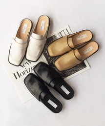 スクエアトゥローファーモダンミュールサンダル