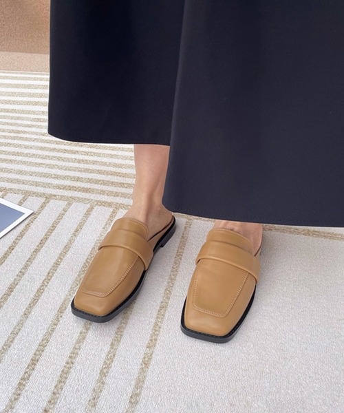 me+em select（ミームセレクト）の「スクエアトゥローファーモダンミュールサンダル（サンダル・レディース・アイボリー/ブラウン/ブラック・37/39/38）」の16枚目の写真