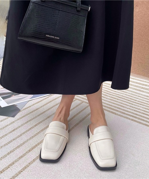 me+em select（ミームセレクト）の「スクエアトゥローファーモダンミュールサンダル（サンダル・レディース・アイボリー/ブラウン/ブラック・37/39/38）」の9枚目の写真