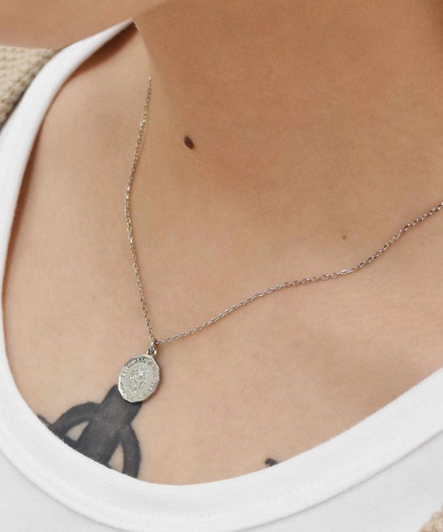 LHME(エルエイチエムイー)の「【WEB限定】”Gleam”コインネックレス/フラワー/サージカルステンレス(金属アレルギー対応)【LHME / エルエイチエムイー】(ネックレス・レディース・シルバー/ゴールド・45cm)」の21枚目の写真
