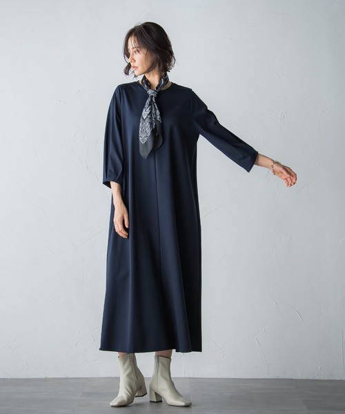 LAUTREAMONT（ロートレアモン）の「【WEB別注】スカーフ付きワンピース≪ロング丈あり≫（ワンピース・レディース・ブラック/ネイビー/カーキ・11号/9号）」の10枚目の写真