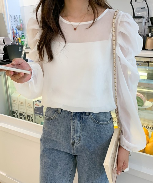 ECLIN(エクラン)の「パワーショルダーシアーブラウス(シャツ/ブラウス・レディース・ホワイト/チャコールグレー/ブラック/ベージュ・FREE)」の10枚目の写真