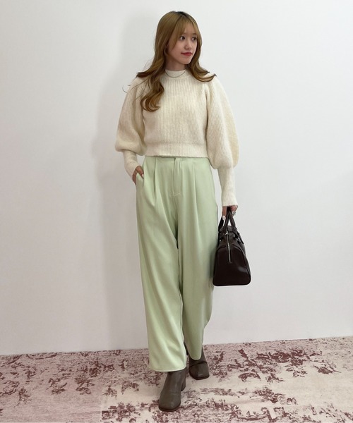 EPIMI E'PIMMY（エピミエピミー）の「袖ボリュームシャギーニット（ニット/セーター・レディース・ベージュ/ピンク/ブラック/オフホワイト・MEDIUM）」の15枚目の写真