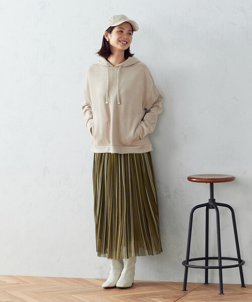 COMME CA ISM（コムサイズム）の「フェイクスエード　キャップ（キャップ・レディース・ブラック/グレイッシュベージュ・FREE）」の4枚目の写真