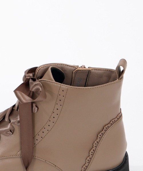 axes femme（アクシーズファム）の「レースアップショートブーツ（ブーツ・レディース・ブラック/モカ・LARGE/MEDIUM）」の9枚目の写真