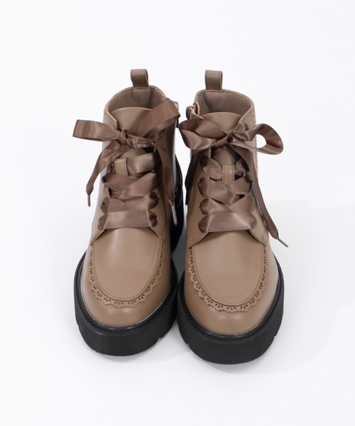 axes femme（アクシーズファム）の「レースアップショートブーツ（ブーツ・レディース・ブラック/モカ・LARGE/MEDIUM）」の14枚目の写真