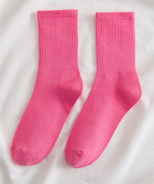 EPICKS（エピックス）の「ネオンカラー　ミドルソックス　レディースソックス靴下（ソックス/靴下・レディース・オレンジ/カーキ/ライトピンク/ブラック/ホワイト/ライトグリーン/ブルー/パープル/ターコイズブルー/ライトパープル/イエロー/ピンク/ライム/ダークグリーン・F）」の12枚目の写真