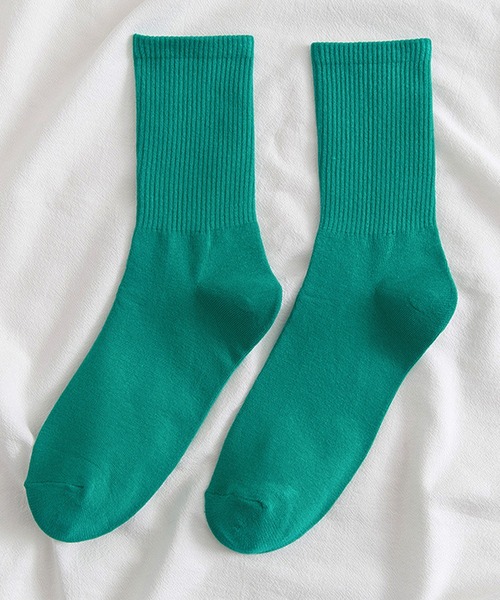 EPICKS（エピックス）の「ネオンカラー　ミドルソックス　レディースソックス靴下（ソックス/靴下・レディース・オレンジ/カーキ/ライトピンク/ブラック/ホワイト/ライトグリーン/ブルー/パープル/ターコイズブルー/ライトパープル/イエロー/ピンク/ライム/ダークグリーン・F）」の3枚目の写真