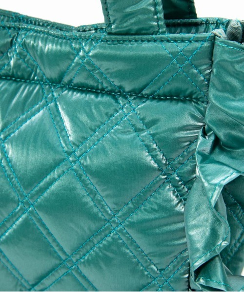 Casselini（キャセリーニ）の「Casselini(キャセリーニ)キルティングフリルバッグ（ハンドバッグ・レディース・ブラック/アイボリー/グリーン/オレンジ・FREE）」の15枚目の写真