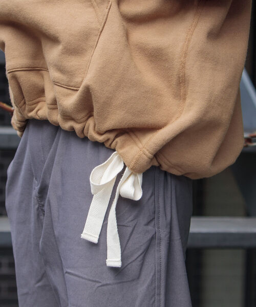 ARMY TWILL(アーミーツイル)の「【ARMY TWILL/アーミーツイル】アノラックパーカー スウェットパーカー 後付けフード 裏起毛(パーカー・メンズ・キャメル/チャコールグレー・M/L)」の8枚目の写真
