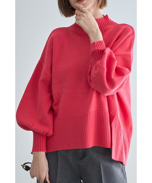 &. NOSTALGIA(アンドドットノスタルジア)の「シアバターオーバーサイズスリットニットプルオーバー(ニット/セーター・レディース・アイボリー/ピンク/イエロー/キャメル/ロイヤルブルー/ライトピンク/ブラック/ミント/ライトグレー/グリーン/ラベンダー/グレー/ピンク系その他/ホワイト×ブラック/レッド/ブルー/スカイブルー/ライム/パープル/ブラウン/ライトイエロー・M)」の19枚目の写真