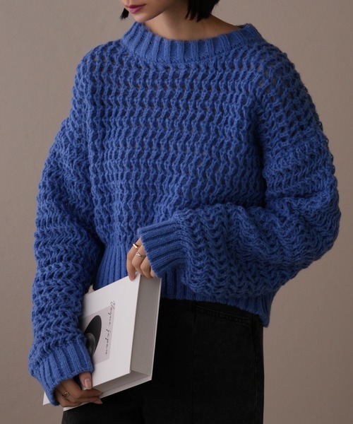IAMUSE(アイアミューズ)の「ざっくりボリュームニット S0814【IAMUSE】(ニット/セーター・レディース・ブルー/アイボリー/レッド・FREE)」の3枚目の写真