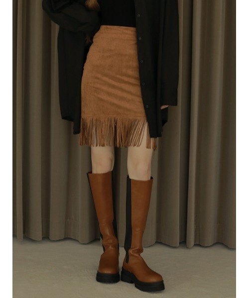 AMAIL(アマイル)の「Suede furi skirt(スカート・レディース・ブラック/ライトブラウン・FREE)」の3枚目の写真
