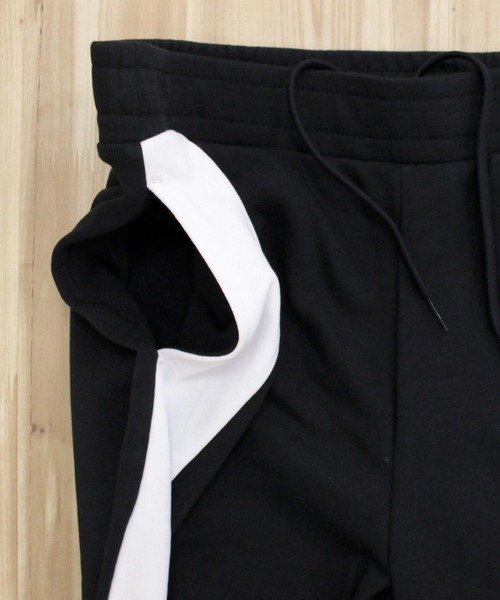 Calvin Klein（カルバン・クライン）の「CK アイコニックカーブ シームジョガーパンツ ICONIC CURVED SEAM JOGGER（スウェットパンツ・メンズ・ブラック・M/L/XL）」の6枚目の写真