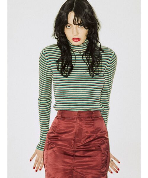 jouetie(ジュエティ)の「ベーシックカラータートル(ニット/セーター・レディース・パープル/ブルー/ブラック/アイボリー/ライトピンク/レッド/グリーン・MEDIUM)」の9枚目の写真