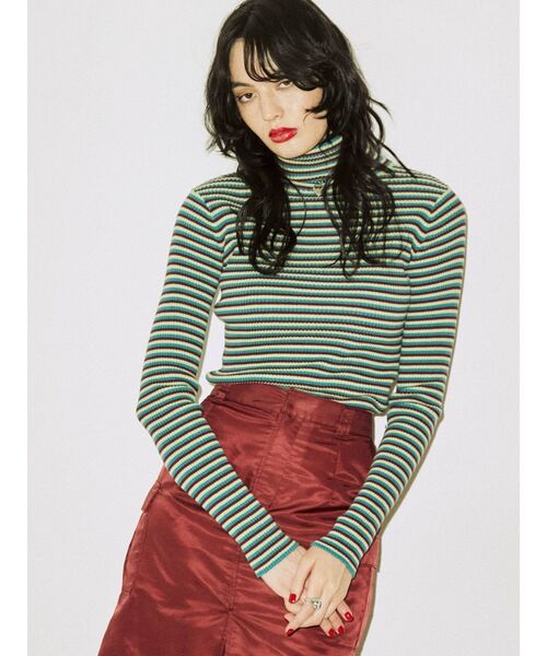 jouetie(ジュエティ)の「ベーシックカラータートル(ニット/セーター・レディース・パープル/ブルー/ブラック/アイボリー/ライトピンク/レッド/グリーン・MEDIUM)」の10枚目の写真