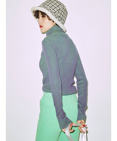 jouetie(ジュエティ)の「ベーシックカラータートル(ニット/セーター・レディース・パープル/ブルー/ブラック/アイボリー/ライトピンク/レッド/グリーン・MEDIUM)」の17枚目の写真