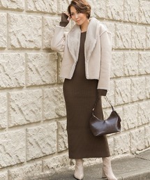 フィンガーホールリブニットマキシワンピース