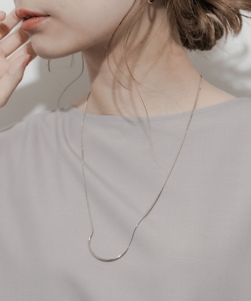 SMELLY（スメリー）の「メタルカーブスライドネックレス（ネックレス・レディース・シルバー/ゴールド・-）」の21枚目の写真