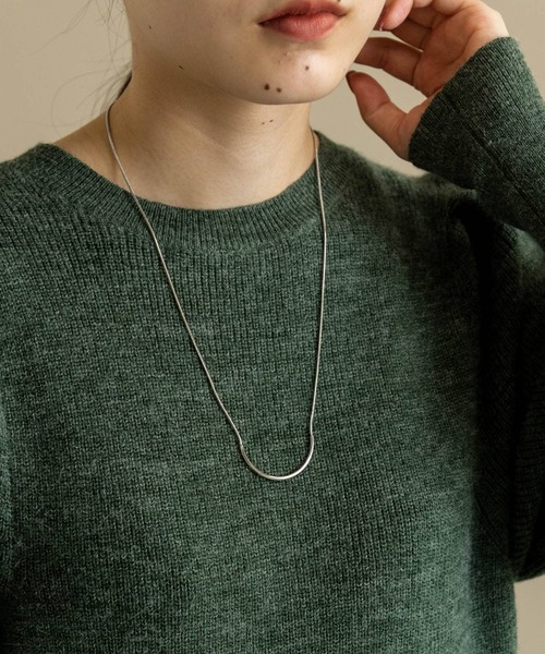 SMELLY（スメリー）の「メタルカーブスライドネックレス（ネックレス・レディース・シルバー/ゴールド・-）」の18枚目の写真
