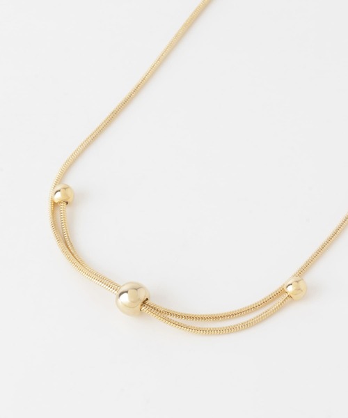 SMELLY（スメリー）の「メタルカーブスライドネックレス（ネックレス・レディース・シルバー/ゴールド・-）」の3枚目の写真